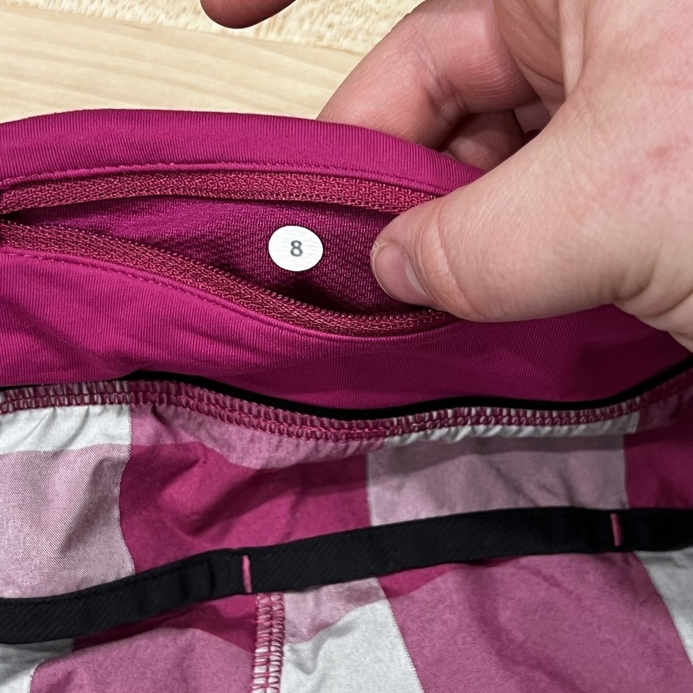 Lululemon Run Speed Short Gingham Check Reflective Swiftly Raspberry Size 8 - Picture 4 of 11